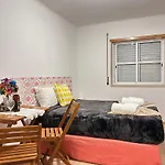 Cozy Private Quiet Easy Transport Great Value * Lisboa