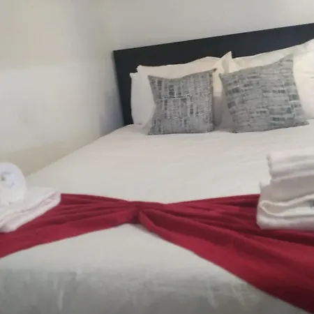 Accommodatie bij particulieren Singh Leite Room&apartament *