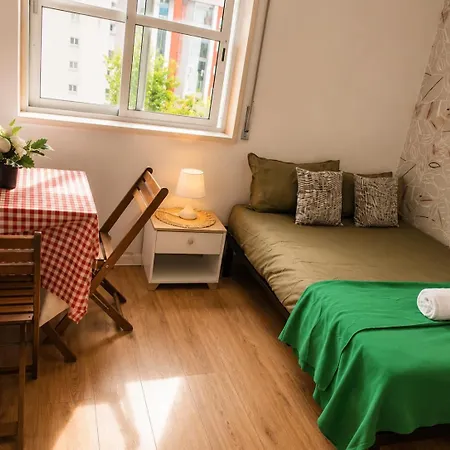 Accommodatie bij particulieren Singh Leite Room&apartament *