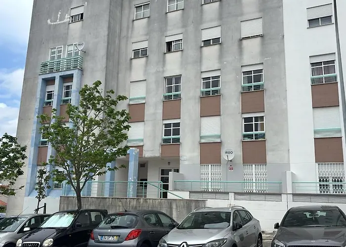 Δωμάτια σε οικογενειακή κατοικία Singh Leite Family Pt